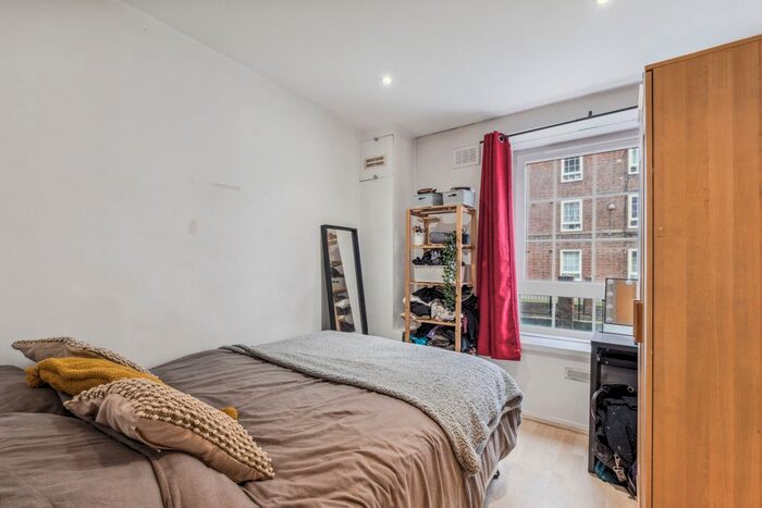 2 Bedroom Flat To Rent In Shrewsbury House, Meadow Road, SW8