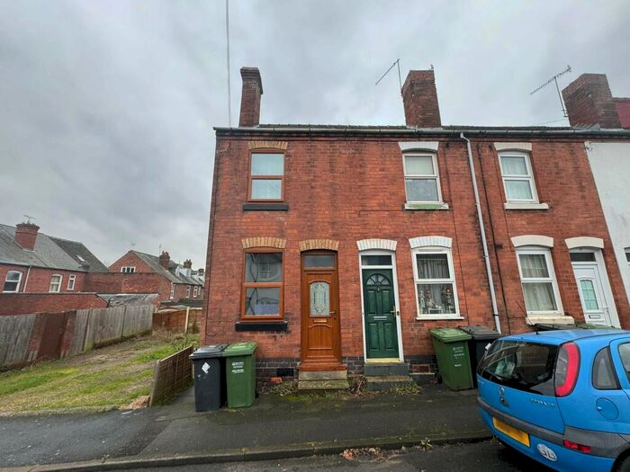 2 Bedroom House To Rent In Long Acre, Kidderminster, DY10