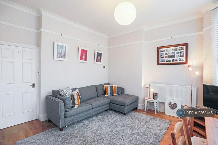 1 Bedroom Flat To Rent In Canadian Avenue, London, SE6