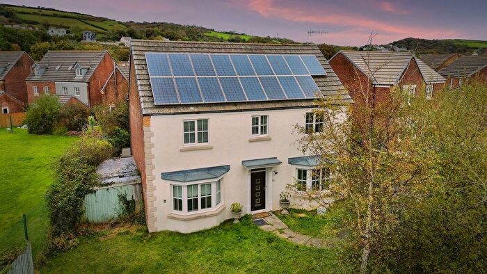 4 Bedroom Detached House For Sale In Ger Yr Ysgol, Burry Port, SA16