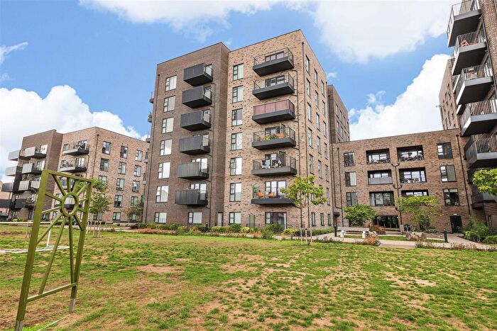 2 Bedroom Flat For Sale In Clara Rackham Street, Cambridge, CB1