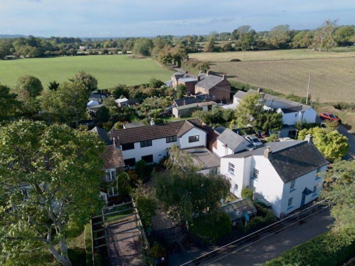 3 Bedroom Cottage For Sale In Framilode Passage, GL2