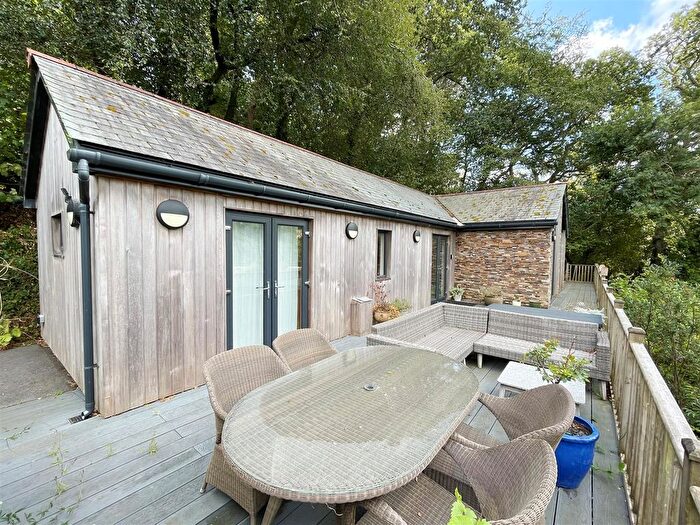 2 Bedroom Detached Bungalow For Sale In Maen Valley, Goldenbank, Falmouth, TR11