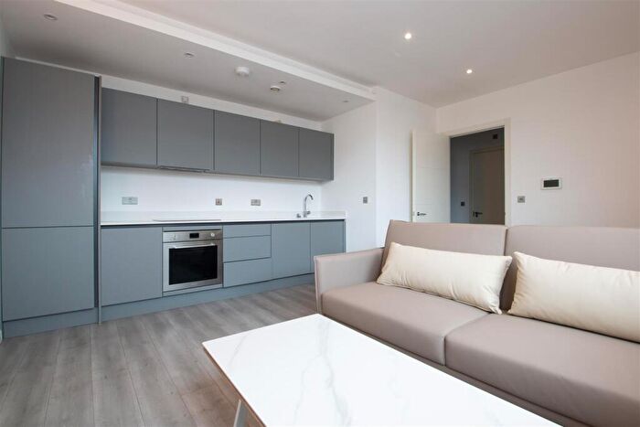 2 Bedroom Apartment To Rent In Capital Drive, Linford Wood, MK14