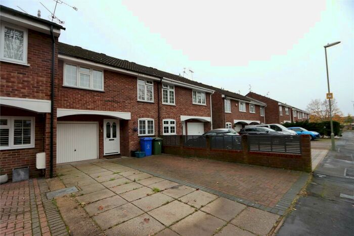 3 Bedroom House To Rent In Malvern Road, Farnborough, Hampshire, GU14