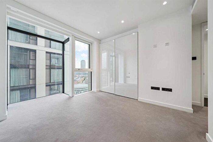 2 Bedroom Property To Rent In Casson Square, Borough, SE1