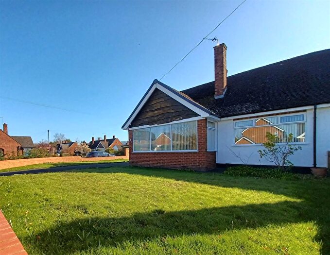 2 Bedroom Semi Detached Bungalow To Rent In Linden Close, Mossley, Congleton, CW12