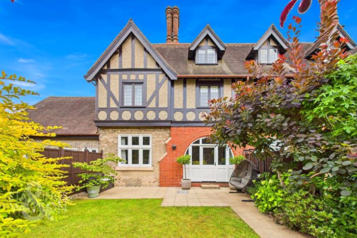 3 Bedroom Town House For Sale In Whitlingham Hall, Kirby Road, Trowse, Norwich, NR14