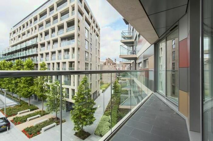 2 Bedroom Flat To Rent In Grosvenor Waterside, Chelsea, SW1W