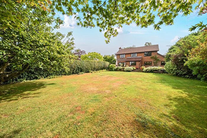 5 Bedroom Detached House For Sale In Monteith Close, Langton Green, TN3