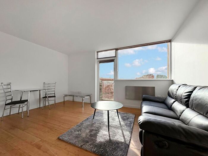 1 Bedroom Apartment To Rent In New York Apartments, Cross York Street, Leeds, LS2