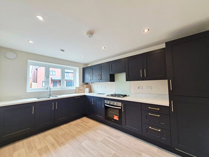 3 Bedroom Property To Rent In Hamilton Way, Blackburn, BB2