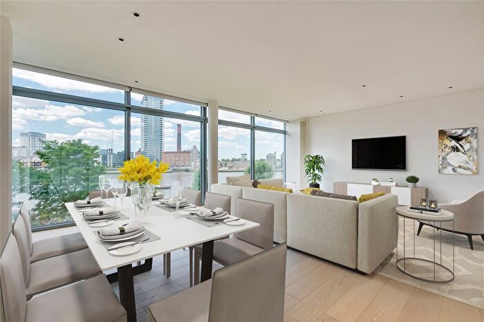 2 Bedroom Flat To Rent In Montevetro Building, Battersea Church Road, SW11
