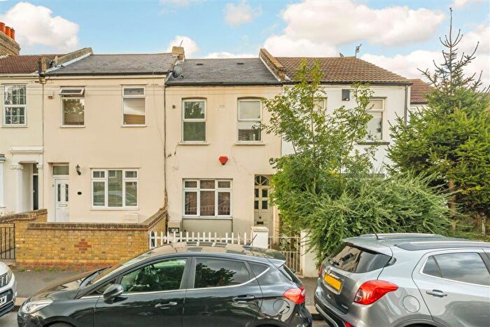 3 Bedroom Terraced House To Rent In Rushdene, Abbey Wood, SE2