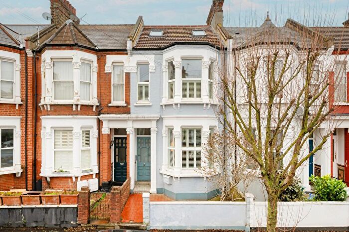4 Bedroom Terraced House For Sale In Buchanan Gardens, Kensal Rise, NW10