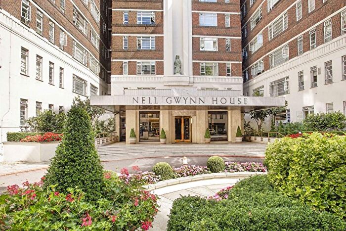 1 Bedroom Flat To Rent In Sloane Avenue, London, SW3