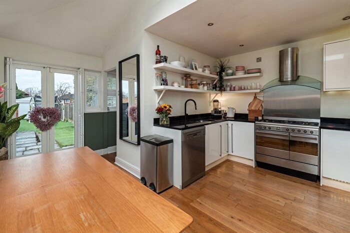 3 Bedroom End Of Terrace House For Sale In Heyes Lane, Alderley Edge, SK9