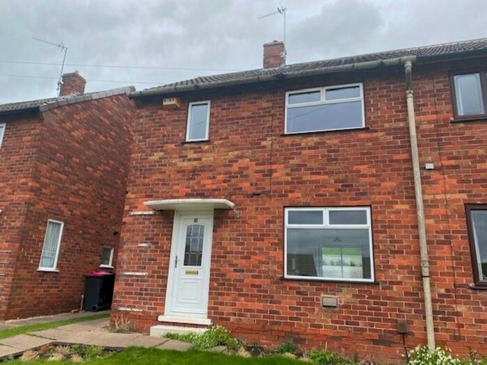 2 Bedroom Semi-Detached House To Rent In Spring Close, Whiston, S60