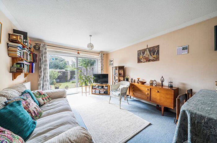 2 Bedroom Terraced House For Sale In Fleetham Gardens, Lower Earley, Reading, RG6