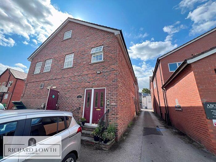 1 Bedroom Apartment To Rent In Park Lane, Poynton, SK12