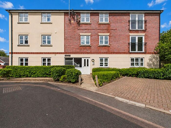 2 Bedroom Flat To Rent In Persimmon Gardens, Cheltenham, GL51