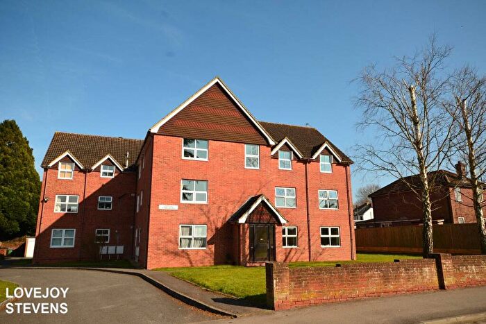 1 Bedroom Flat To Rent In Newtown Road, Newbury, RG14