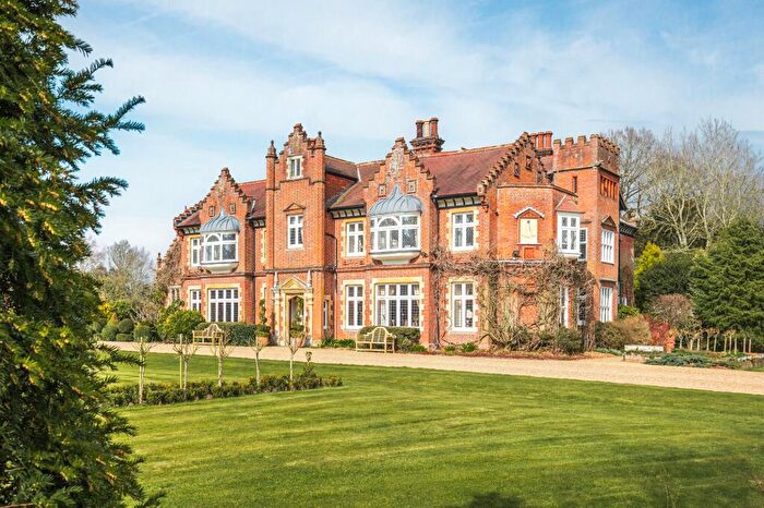 8 Bedroom Manor House For Sale In Distinguished Manor House In Tasburgh, NR15
