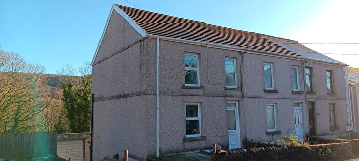 3 Bedroom End Of Terrace House To Rent In Swansea Road, Trebanos, Pontardawe, Swansea., SA8