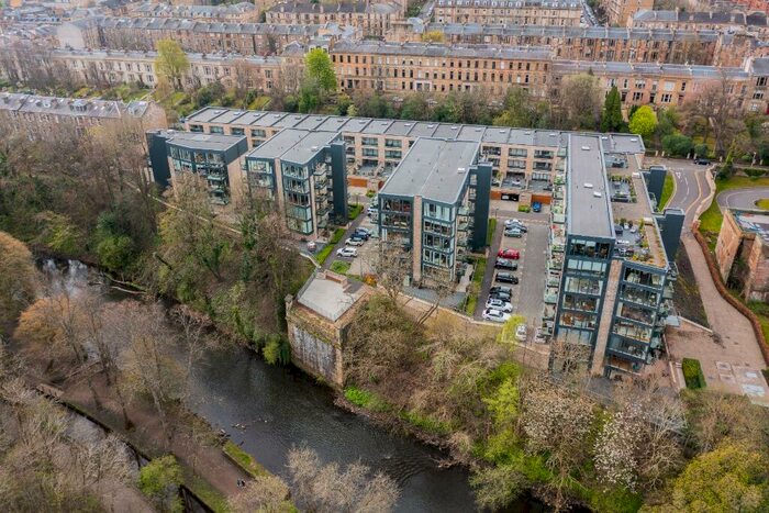 2 Bedroom Flat To Rent In Hamilton Gardens, Glasgow, G12