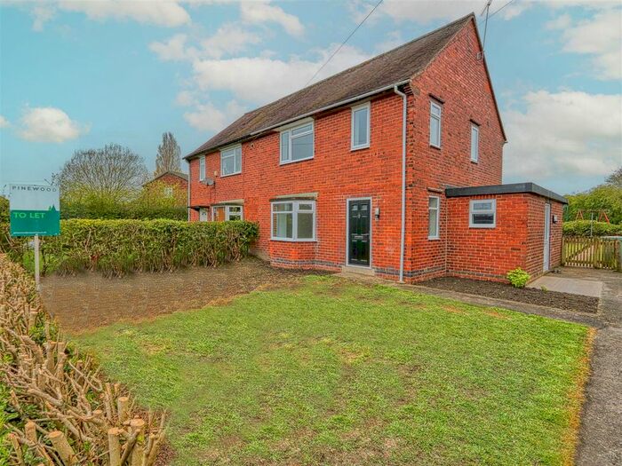 3 Bedroom Semi-Detached House To Rent In Rock Crescent, Holmgate, Clay Cross, Chesterfield, Derbyshire, S45