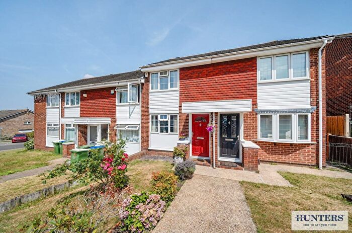 2 Bedroom Terraced House For Sale In Wordsworth Road, Welling, DA16