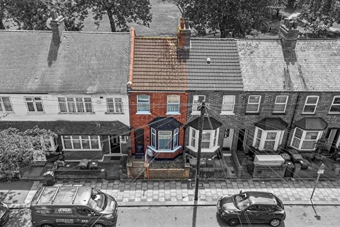 3 Bedroom Terraced House For Sale In Belmont Road, Harrow, HA3