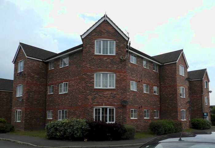 2 Bedroom Flat To Rent In Royal Drive, Fulwood, Preston, PR2