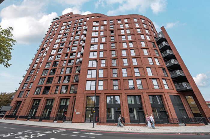 1 Bedroom Apartment For Sale In Leamouth Road, East India, E14