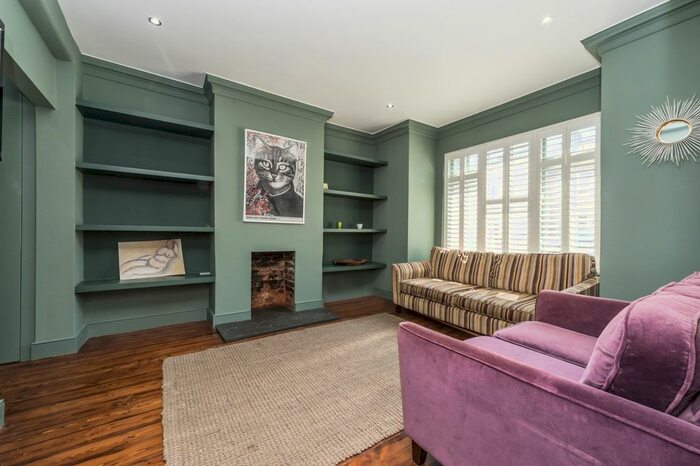 3 Bedroom Terraced House To Rent In Alston Road, Tooting, London, SW17