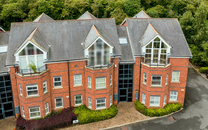 2 Bedroom Apartment To Rent In Willoughby Court, West Bridgford, NG2