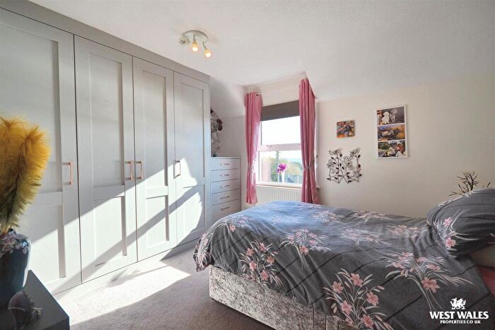 4 Bedroom Detached House For Sale In New Hill, Goodwick, SA64 - Photo 10