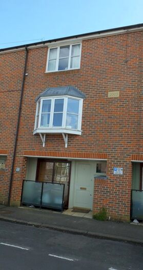3 Bedroom Terraced House To Rent In De Montfort Terrace, Lewes BN7
