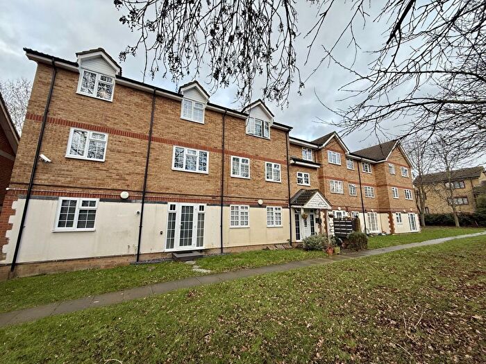 Studio For Sale In Yellowhammer Court, Colindale, NW9