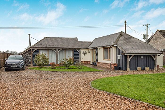 2 Bedroom Bungalow For Sale In Heather Cottage, Elmstone Hardwicke, Cheltenham, GL51