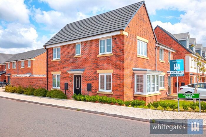 3 Bedroom Semi Detached House For Sale In Daffodil Road, Halewood, Liverpool, Merseyside, L26