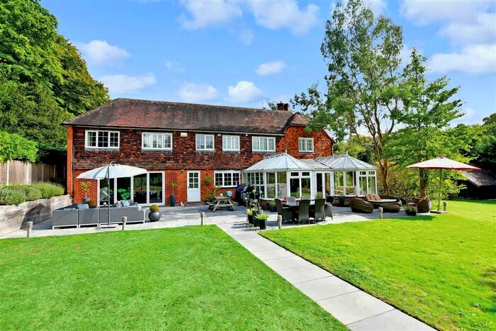 5 Bedroom Detached House For Sale In Maidstone Road, Chilham, Canterbury, Kent, CT4