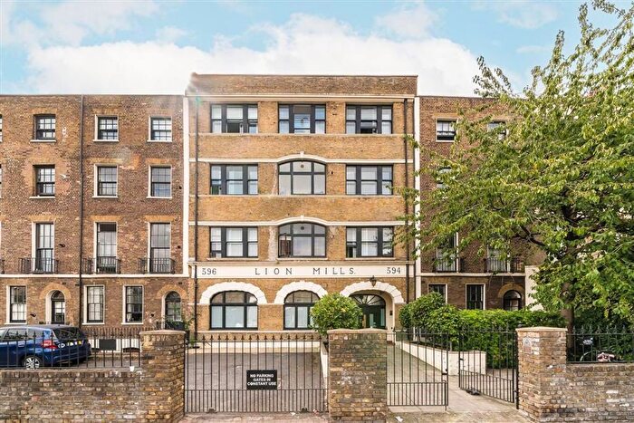 2 Bedroom Flat To Rent In Lion Mills, Hackney Road, E2