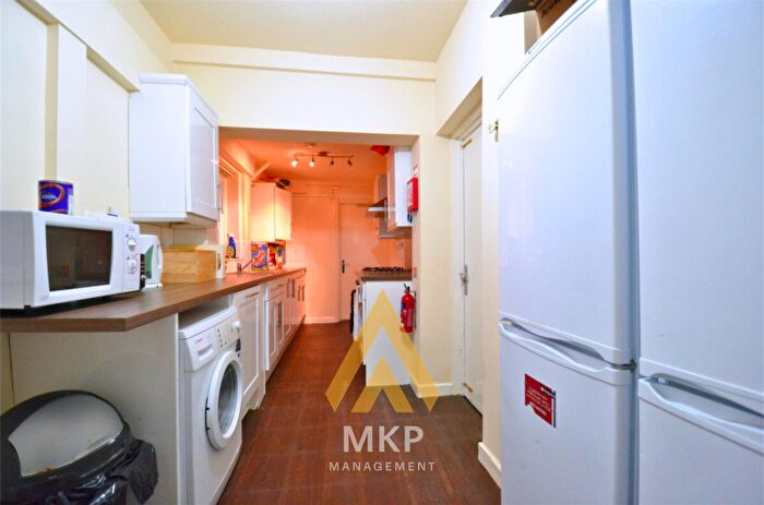 5 Bedroom Terraced House To Rent In Milner Road, Selly Oak, B29