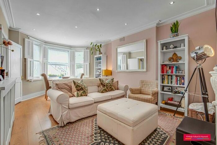 2 Bedroom Flat To Rent In Stanwick Road, London, W14
