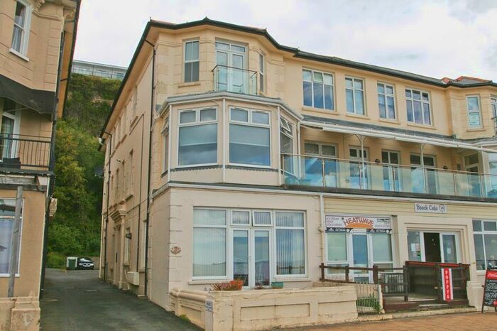 2 Bedroom Flat To Rent In Esplanade, Shanklin PO37
