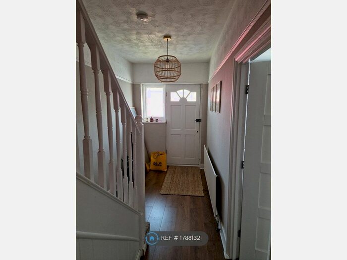 3 Bedroom Terraced House To Rent In Manor Road, Mitcham, CR4