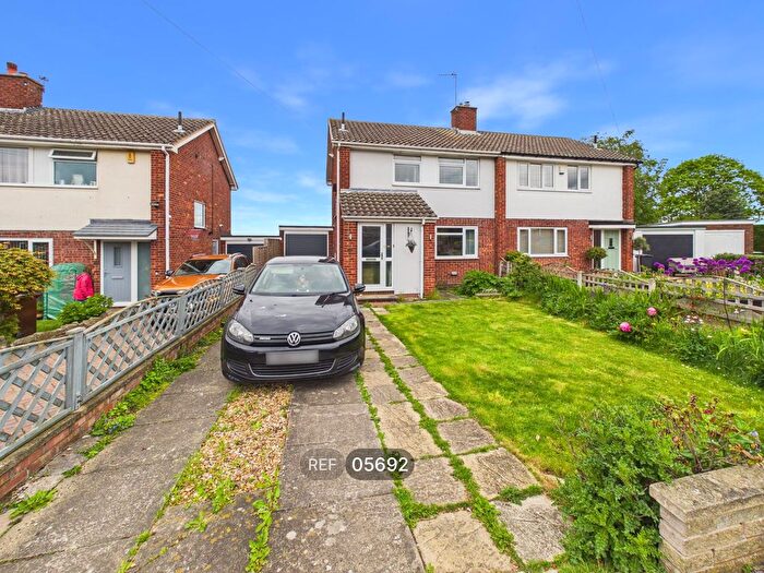 3 Bedroom Detached House To Rent In Hadrian Close, Thorpe Audlin, West Yorkshire, WF8