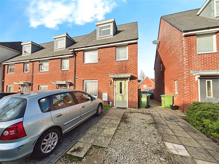 4 Bedroom House To Rent In Colby Street, Southampton, Hampshire, SO16