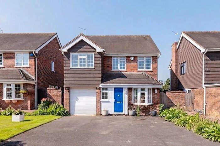 4 Bedroom Detached House For Sale In Hearne Drive, Holyport, SL6
